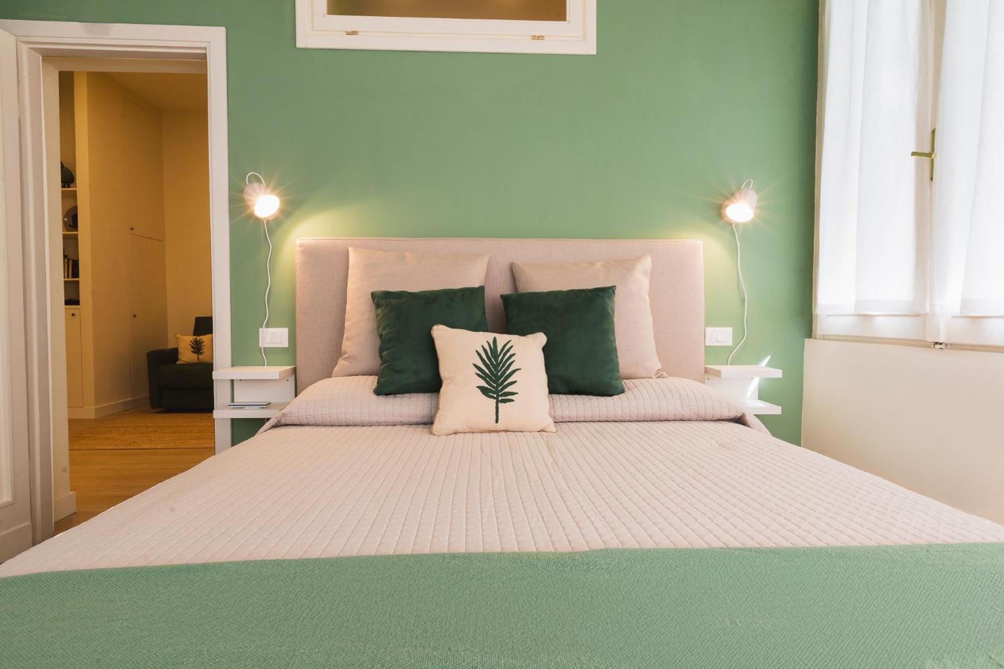 Cozy Olive Green Flat Флоренция Екстериор снимка
